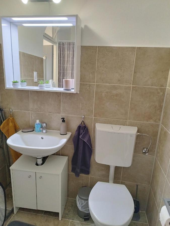 Holling Apartman Fertőboz Exterior foto